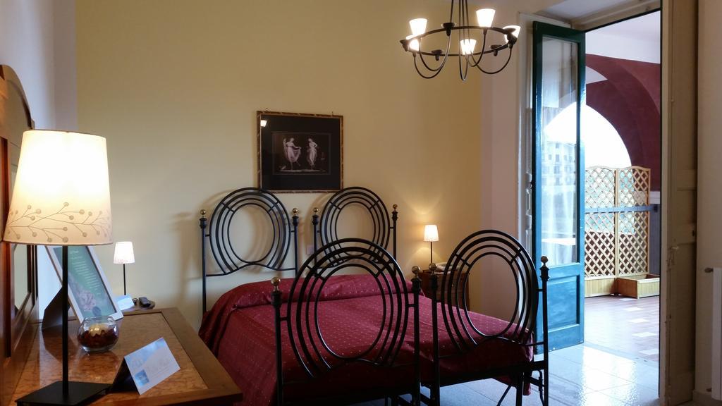 Pellezzano Villa Pastore B&B الغرفة الصورة